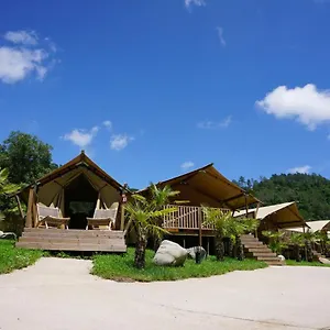 Bora Lodge Las Serras
